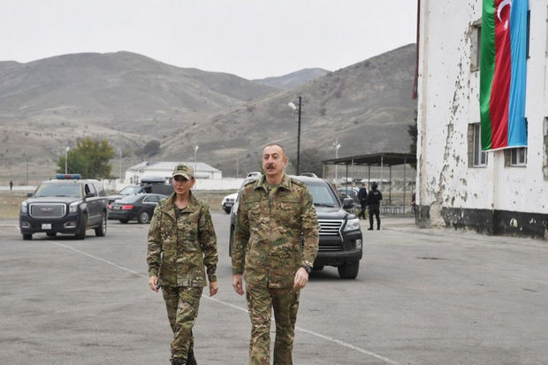 İlham Əliyev və Mehriban Əliyeva Ağdamda İmarət kompleksində olublar